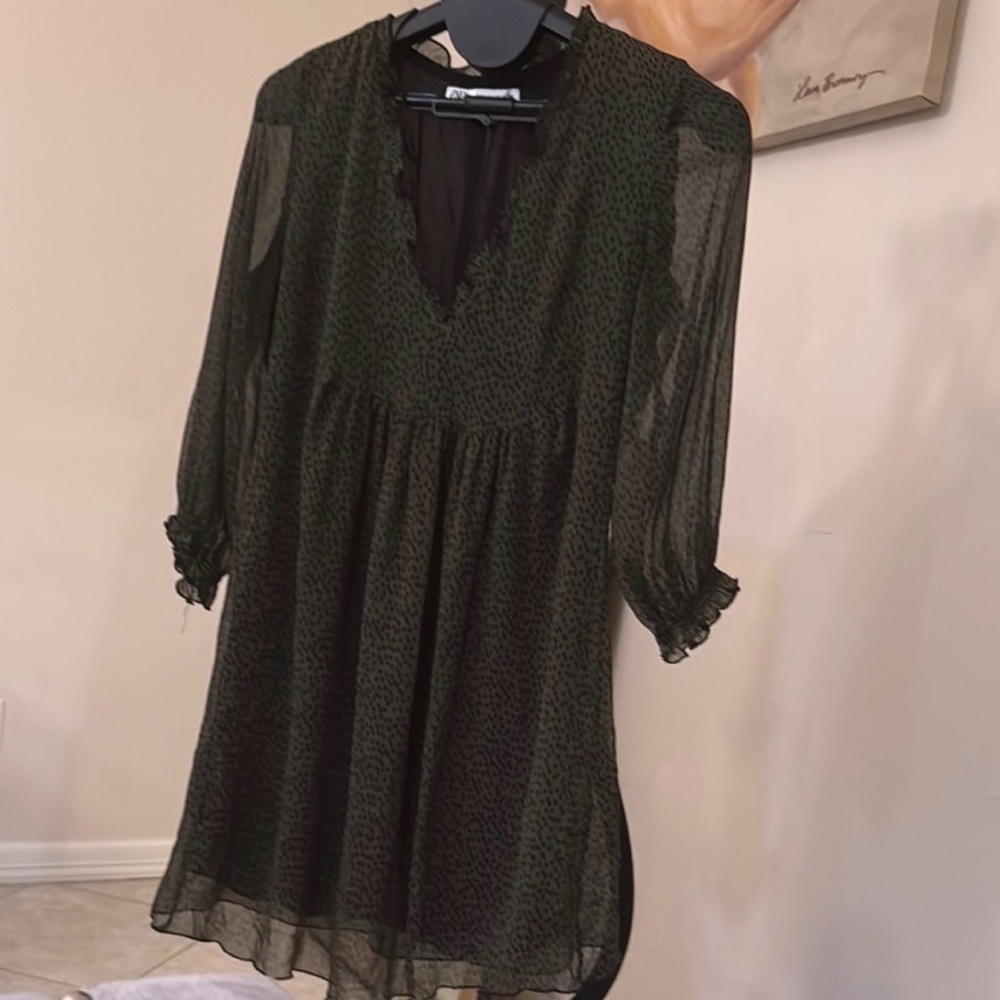 Zara olive green and black Long Sleeve V-Neck Sundress - Picture 3 of 3